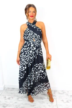 Artemis - Black Spot Pleated Maxi Dress 12 Artemis - Black Spot Pleated Maxi Dress -Fashion Clothing Store Artemis BlackSpotPleatedMaxiDress 3