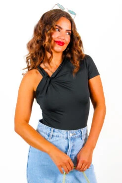 Body Talk - Black Twist Shoulder Detail Bodysuit
