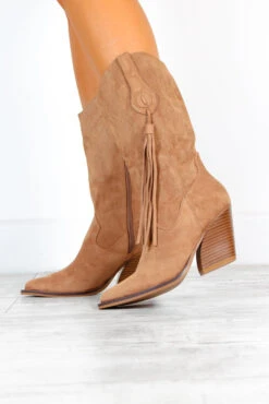 Boots Of Hazzard - Tan Tasselled Cowboy Boots