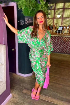 Finders Keepers - Green Pink Printed Midi Dress -Fashion Clothing Store Finders Keepers Green Pink Printed Midi Dress c2bd79ff fa6a 4bbb a437 a2f9bd38ca53