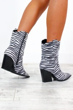 Follow Me To The Rodeo - Black White Zebra Print Cowboy Boots 11 Follow Me To The Rodeo - Black White Zebra Print Cowboy Boots -Fashion Clothing Store FollowMeToTheRodeo BlackWhiteZebraPrintCowboyBoots 1