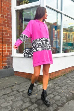 Liquorish Got A Hood Feeling - Pink Zebra Panel Oversized Sweatshirt Dress -Fashion Clothing Store Got A Hood Feeling Pink Zebra Panel Oversized Sweatshirt Dress1