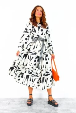 Living Wild - Cream Black Geometric Maxi Dress -Fashion Clothing Store LivingWild CreamBlackGeometricMaxiDress1