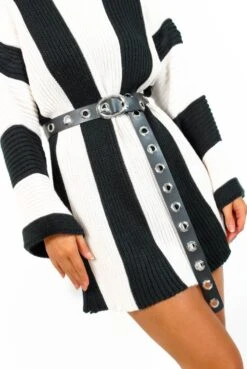 Punk Vibes - Black Silver Eyelet Belt