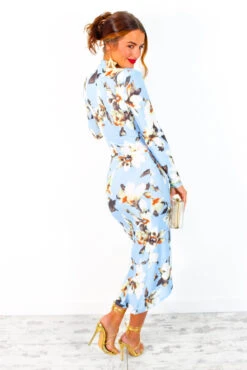 Simple And Elegant - Blue Floral Long Sleeve Midi Dress -Fashion Clothing Store SimpleAndElegant BlueFloralLongSleeveMidiDress 5
