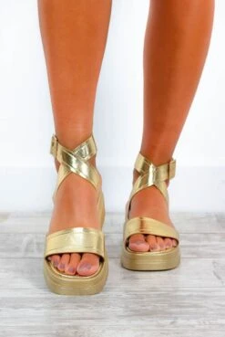 Try And Sandal Me - Gold Chunky Sandals -Fashion Clothing Store TryAndSandalMe GoldChunkySandals 3