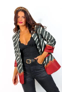 Whos The Boss? - Khaki Red Printed Short Blazer 8 Whos The Boss? - Khaki Red Printed Short Blazer -Fashion Clothing Store Who sTheBoss KhakiRedPrintedShortBlazer 6