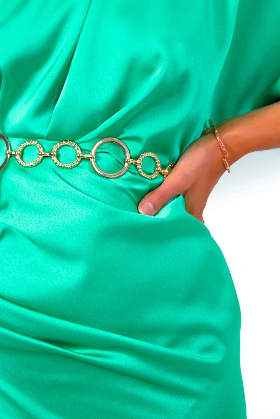 You're My Type - Gold Textured Circle Chain Belt 2 You're My Type - Gold Textured Circle Chain Belt - Image 2