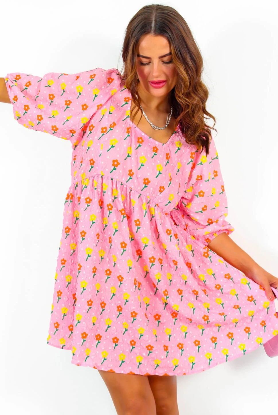 Liquorish Your Dream Girl - Pink Floral Mini Smock Dress 5 Liquorish Your Dream Girl - Pink Floral Mini Smock Dress - Image 5