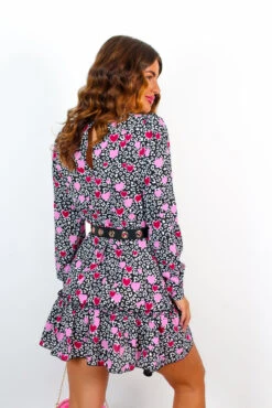 Good Vibes Only - Monochrome Pink Heart Print Mini Dress 11 Good Vibes Only - Monochrome Pink Heart Print Mini Dress -Fashion Clothing Store image 5bc91887 f5e5 4afd b79c 06b1800bf39e